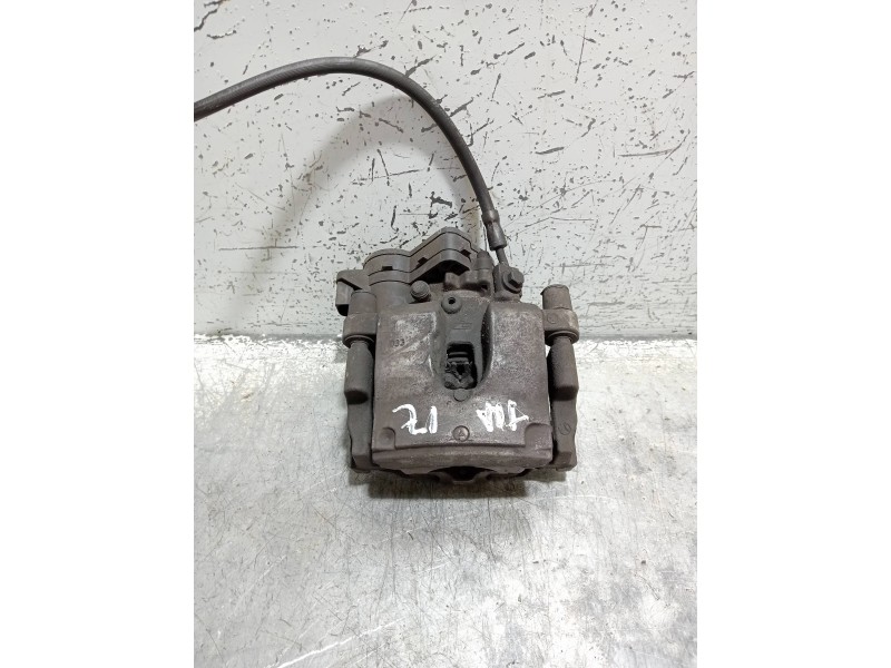 Recambio de pinza freno trasera izquierda para mercedes clase c (w205) familiar c 220 t cdi bluetec (205.204) referencia OEM IAM