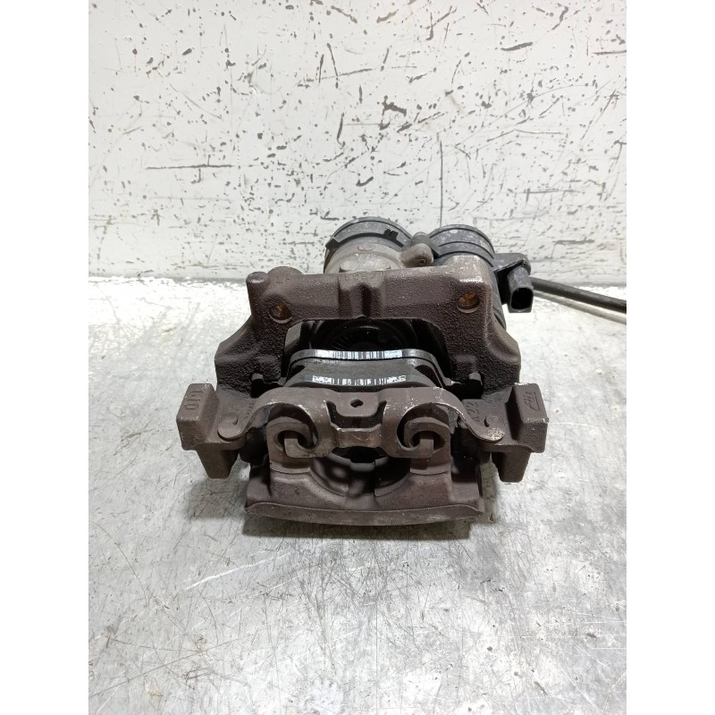 Recambio de pinza freno trasera izquierda para mercedes clase c (w205) familiar c 220 t cdi bluetec (205.204) referencia OEM IAM