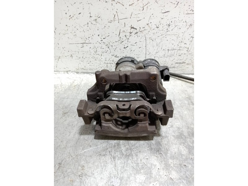 Recambio de pinza freno trasera izquierda para mercedes clase c (w205) familiar c 220 t cdi bluetec (205.204) referencia OEM IAM