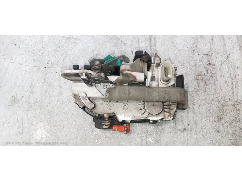 Recambio de motor cierre centralizado delantero izquierdo para jeep compass sport referencia OEM IAM P04589409AE  