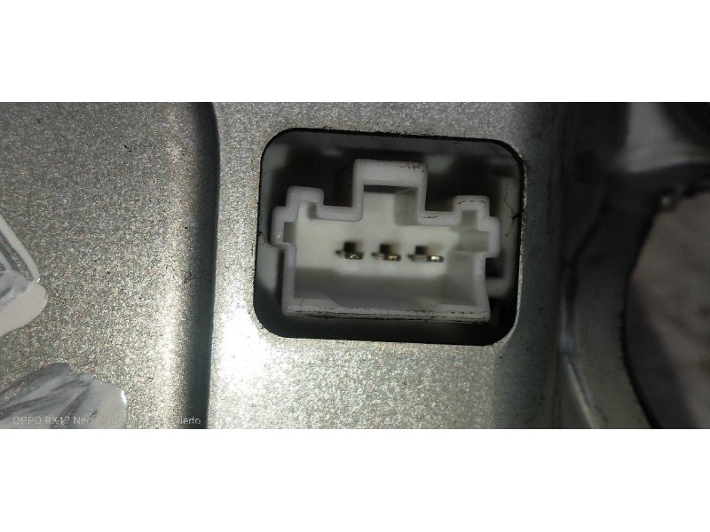 Recambio de motor limpia trasero para jeep compass sport referencia OEM IAM 05116146AD  