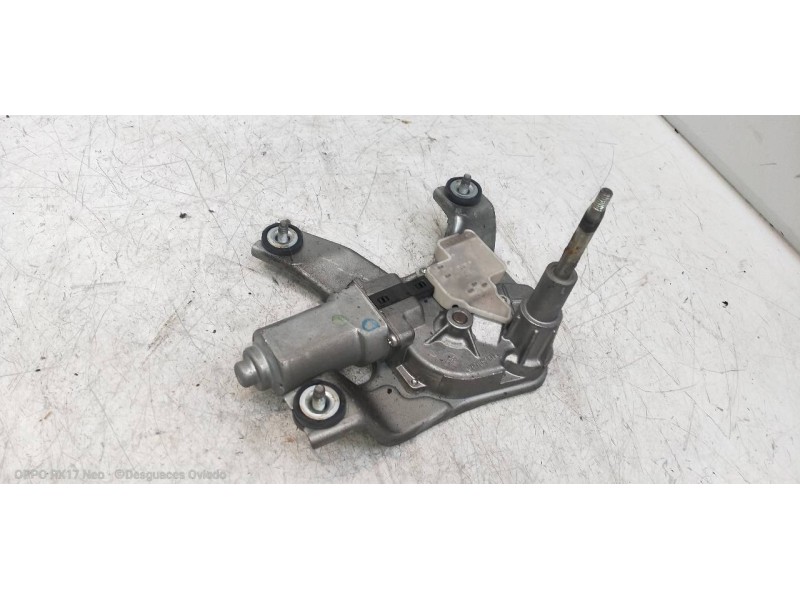 Recambio de motor limpia trasero para jeep compass sport referencia OEM IAM 05116146AD  