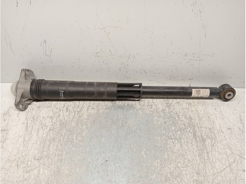 Recambio de amortiguador trasero derecho para seat ibiza (kj1) style go referencia OEM IAM 2Q0512013BF 801402002279 