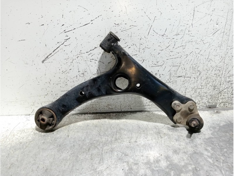 Recambio de brazo suspension inferior delantero derecho para toyota prius (nhw20) basis referencia OEM IAM   