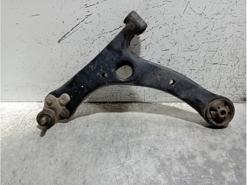 Recambio de brazo suspension inferior delantero izquierdo para toyota prius (nhw20) basis referencia OEM IAM   