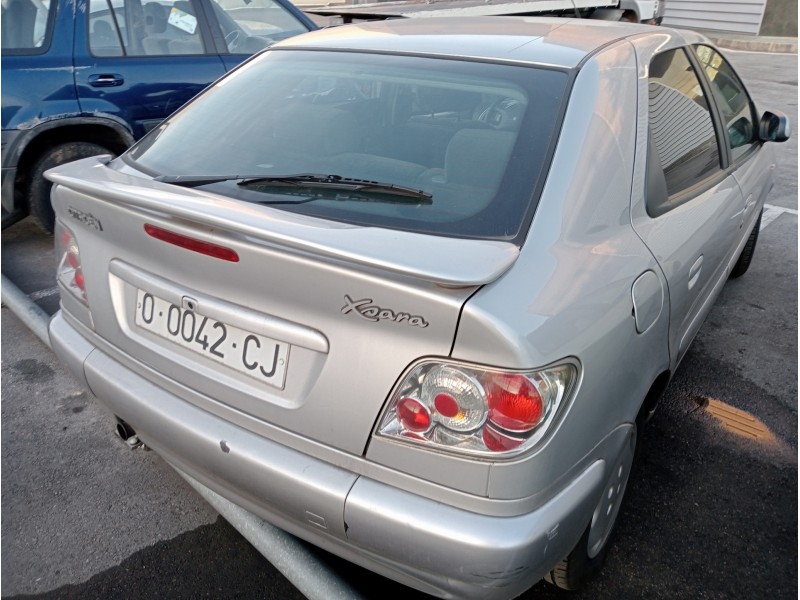 citroen xsara berlina del año 2000