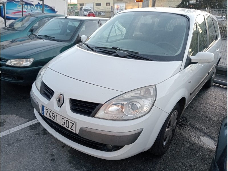 renault scenic ii del año 2008
