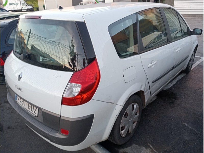 renault scenic ii del año 2008