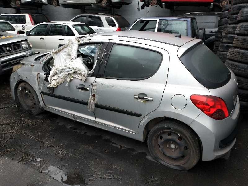 peugeot 207 del año 2008