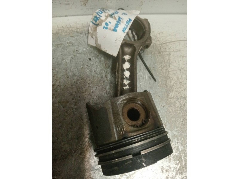 Recambio de piston para renault laguna ii (bg0) luxe dynamique referencia OEM IAM   