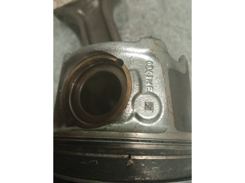 Recambio de piston para bmw serie 5 lim. (f10) 520d referencia OEM IAM 0841KE  