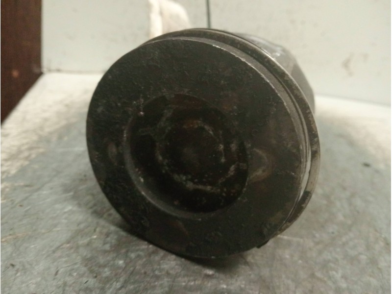 Recambio de piston para bmw serie 5 lim. (f10) 520d referencia OEM IAM 0841KE  