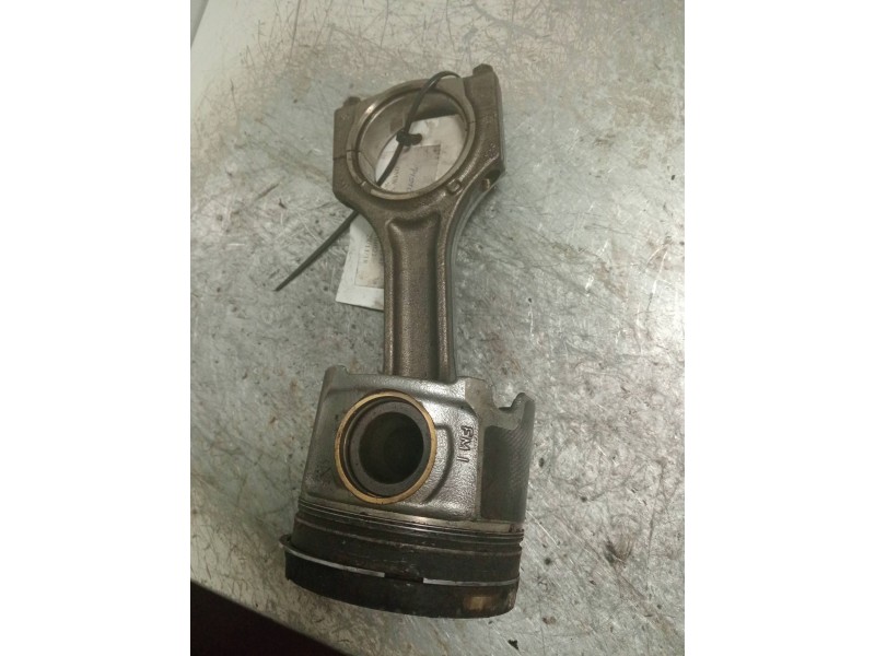 Recambio de piston para bmw serie 5 lim. (f10) 520d referencia OEM IAM 0841KE  