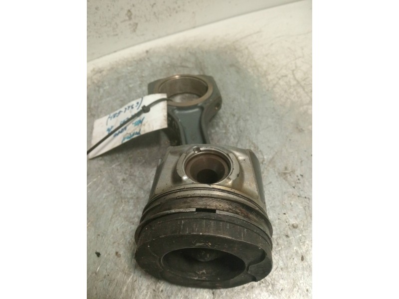 Recambio de piston para mercedes vito kombi (639) 113 cdi crew lang (639.603) referencia OEM IAM 21253  