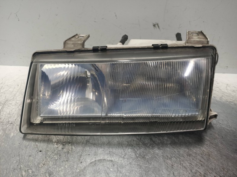 Recambio de faro izquierdo para lada 110 1.5 referencia OEM IAM    Recambio de faro izquierdo para lada 110 1.5 referencia OEM IAM