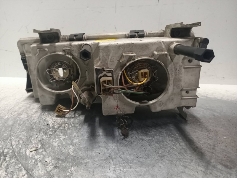 Recambio de faro derecho para lada 110 1.5 referencia OEM IAM   