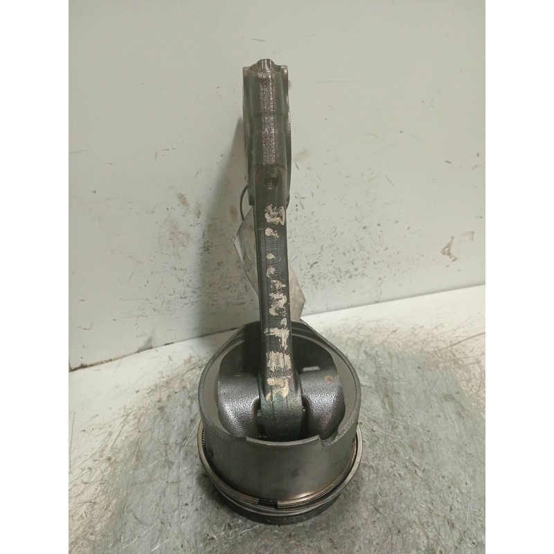 Recambio de piston para mercedes sprinterii caja cerrada (desde 01.06) 310/311/313/314/316 cdi (906.631/633/635/637) referencia 