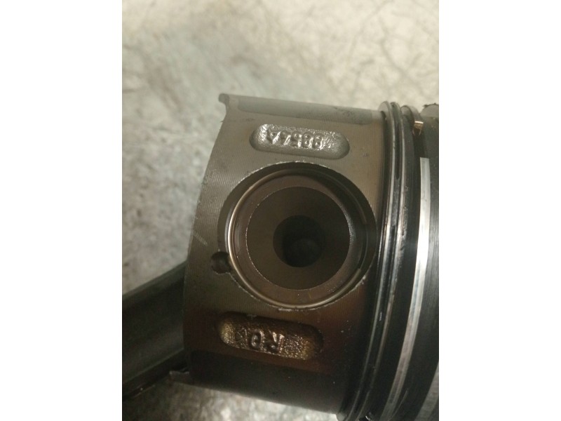 Recambio de piston para mercedes sprinterii caja cerrada (desde 01.06) 310/311/313/314/316 cdi (906.631/633/635/637) referencia 