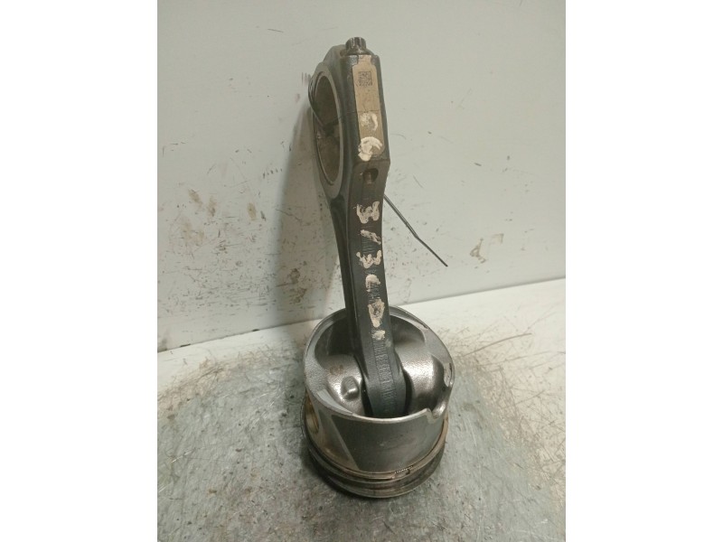 Recambio de piston para mercedes sprinterii caja cerrada (desde 01.06) 310/311/313/314/316 cdi (906.631/633/635/637) referencia 