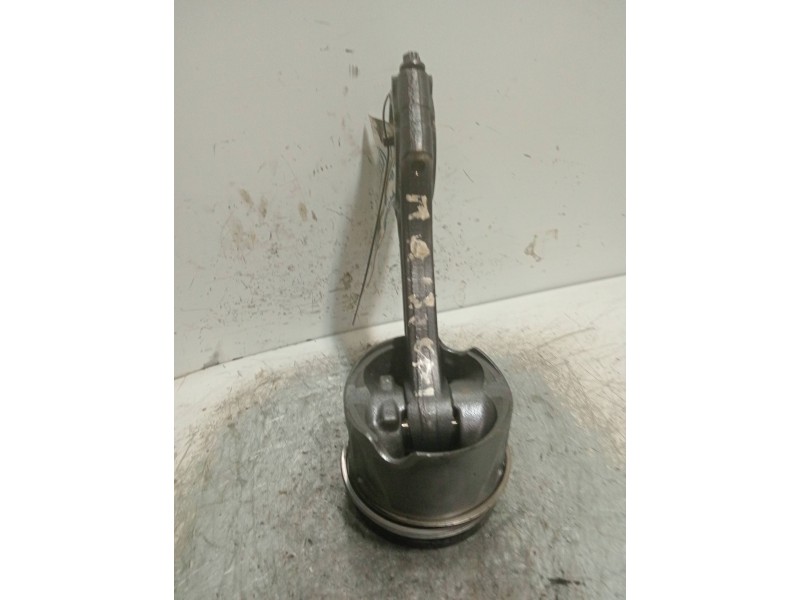 Recambio de piston para mercedes clase a (w169) a 180 cdi (169.007) referencia OEM IAM 640 8340A 