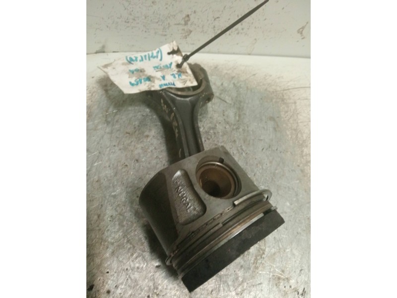 Recambio de piston para mercedes clase a (w169) a 180 cdi (169.007) referencia OEM IAM 640 8340A 