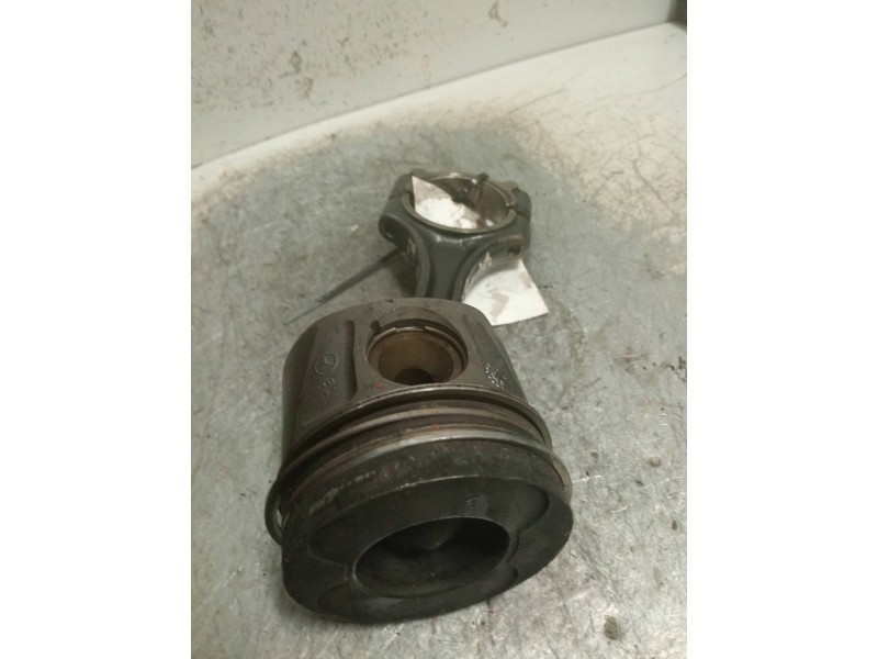 Recambio de piston para mercedes clase a (w169) a 180 cdi (169.007) referencia OEM IAM 640 8340A 