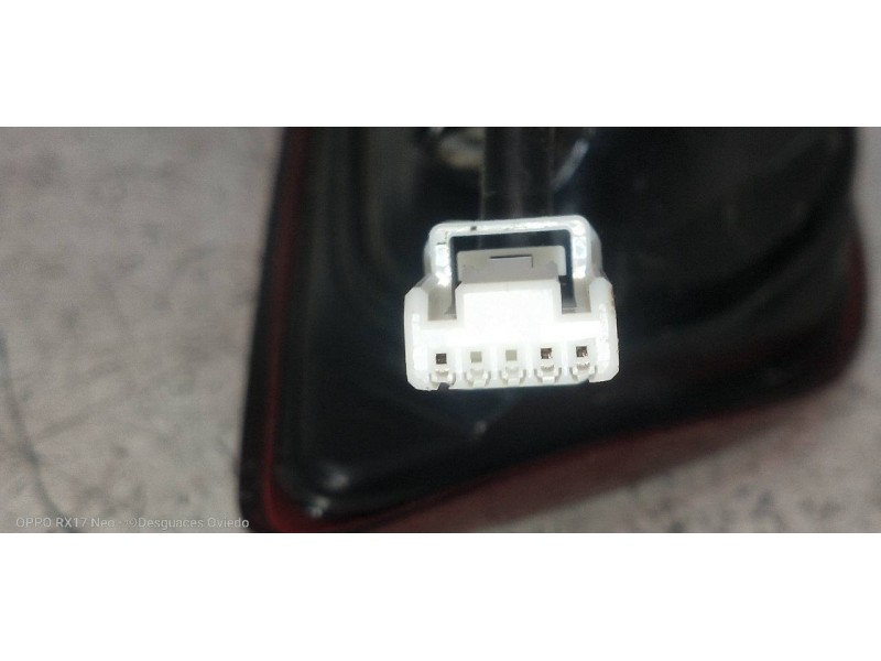 Recambio de piloto trasero izquierdo interior para mazda 3 berlina (bp) evolution referencia OEM IAM BCJH513G0  