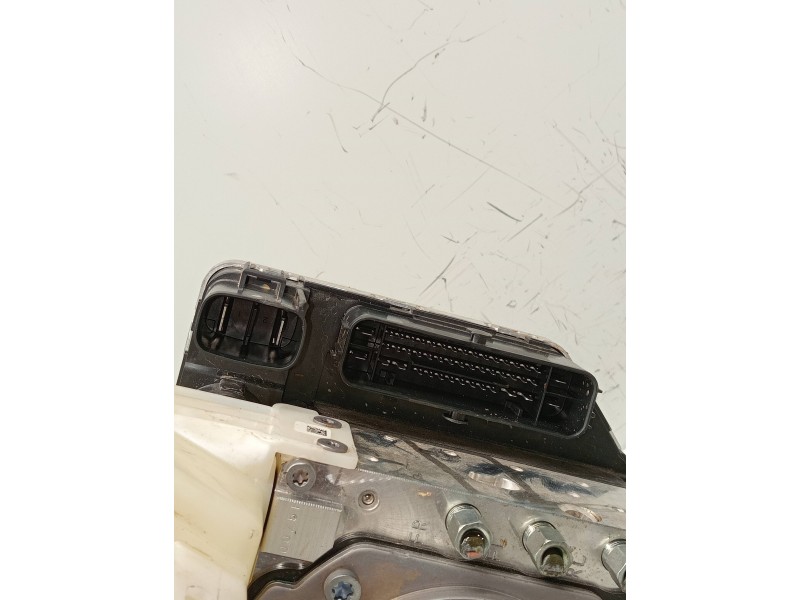 Recambio de abs para mazda 3 berlina (bp) evolution referencia OEM IAM 06211201594 BDMC439A0D 