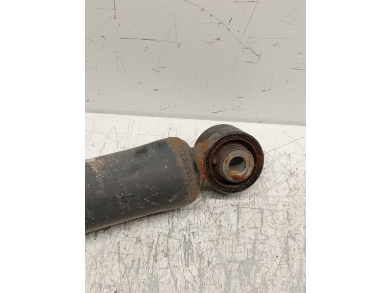 Recambio de amortiguador trasero izquierdo para mazda 3 berlina (bp) evolution referencia OEM IAM BCKE28700E  
