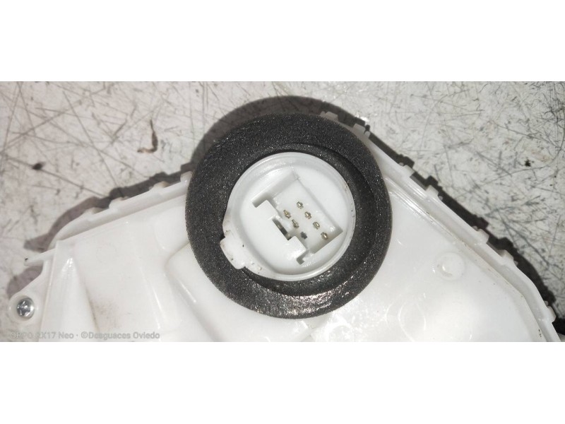 Recambio de motor cierre centralizado delantero derecho para mazda 3 berlina (bp) evolution referencia OEM IAM   4P