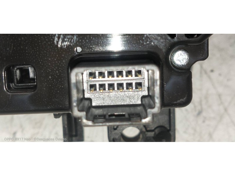 Recambio de mando luces para mazda 3 berlina (bp) evolution referencia OEM IAM   