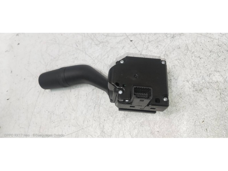 Recambio de mando limpia para mazda 3 berlina (bp) evolution referencia OEM IAM BDELA1E 198312210 