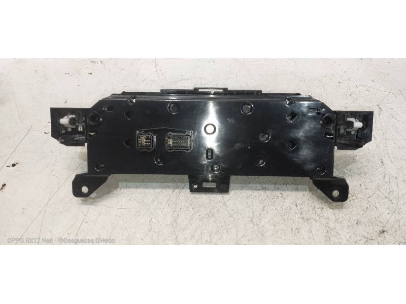Recambio de mando calefaccion / aire acondicionado para mazda 3 berlina (bp) evolution referencia OEM IAM BDMC61190A A2C17448803