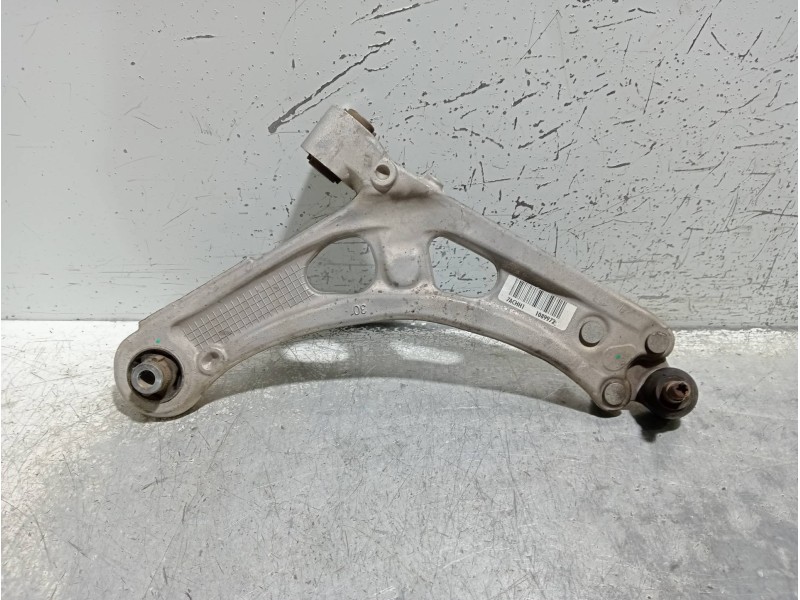 Recambio de brazo suspension inferior delantero derecho para fiat doblo ii cargo (263) referencia OEM IAM   