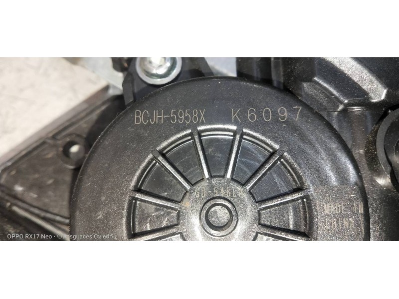Recambio de elevalunas delantero izquierdo para mazda 3 berlina (bp) evolution referencia OEM IAM BCJH5958X  4P
