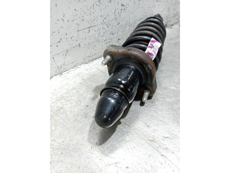 Recambio de amortiguador trasero izquierdo para jeep compass sport referencia OEM IAM P05105179AE 814901000664 