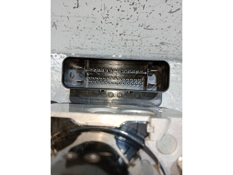 Recambio de abs para jeep compass sport referencia OEM IAM 05105590AG 25021202734 ATE