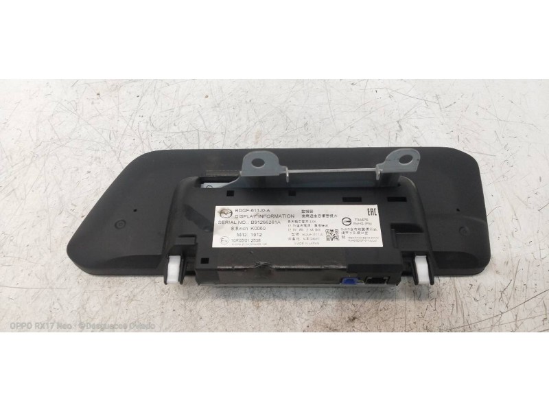 Recambio de pantalla multifuncion para mazda 3 berlina (bp) evolution referencia OEM IAM BDGF611J0A  
