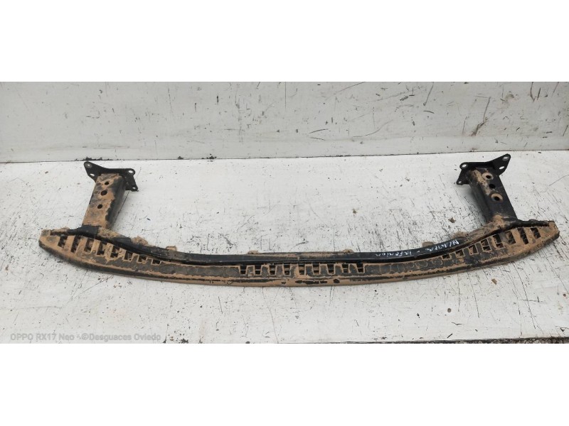 Recambio de refuerzo paragolpes delantero para mazda 3 berlina (bp) evolution referencia OEM IAM   