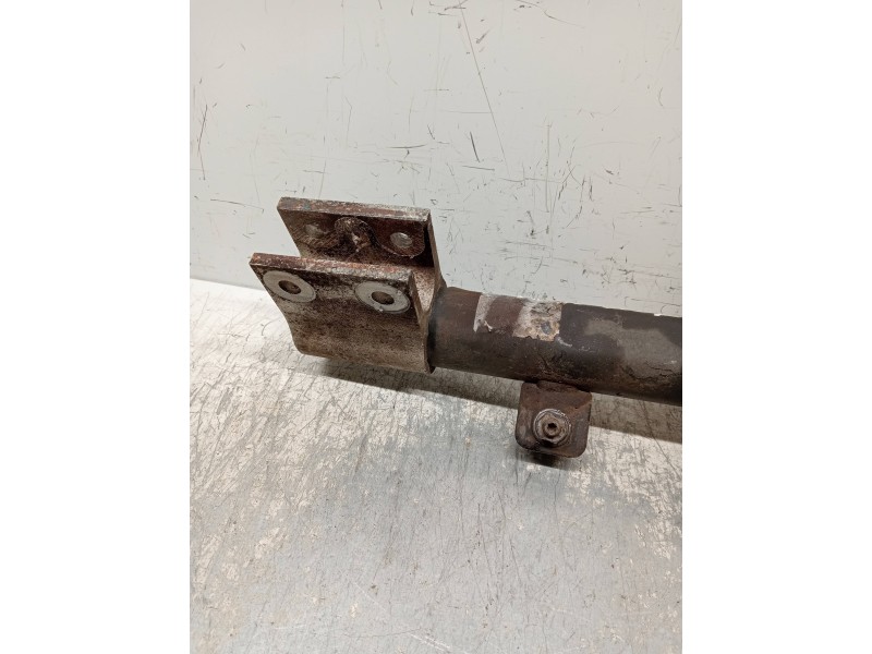 Recambio de amortiguador delantero derecho para peugeot 308 sw confort referencia OEM IAM   