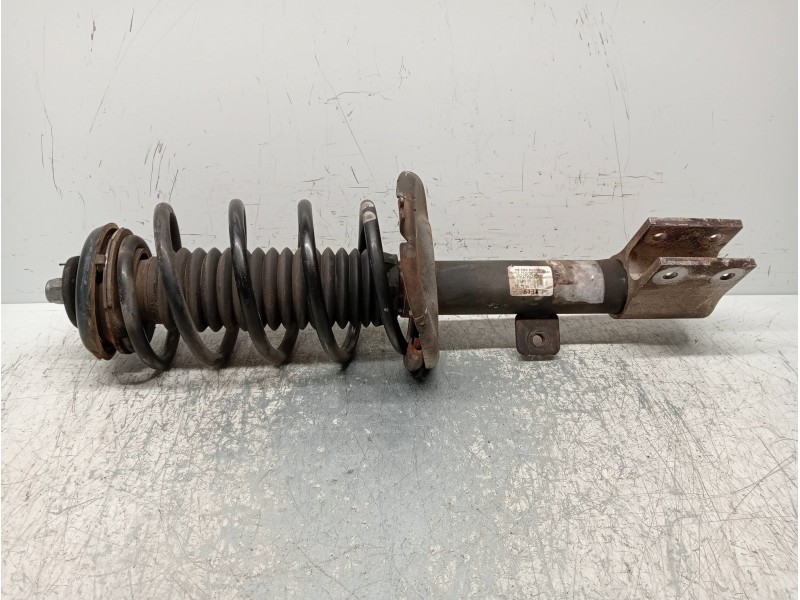 Recambio de amortiguador delantero izquierdo para peugeot 308 sw confort referencia OEM IAM   