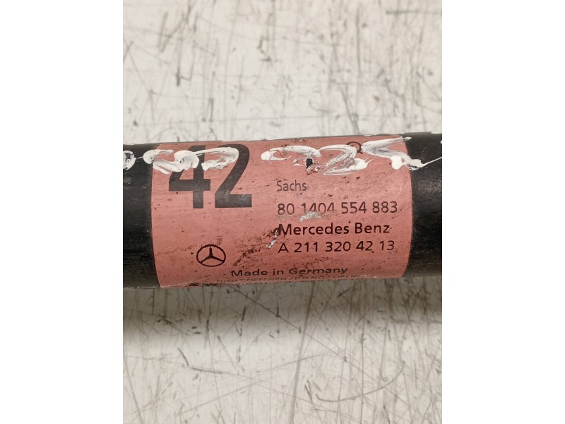 Recambio de amortiguador delantero derecho para mercedes clase e (w211) familiar 320 t cdi (211.226) referencia OEM IAM A2113204