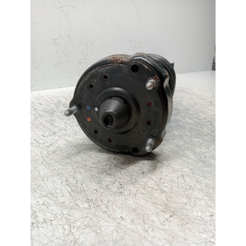 Recambio de amortiguador delantero izquierdo para mercedes clase e (w211) familiar 320 t cdi (211.226) referencia OEM IAM A21132