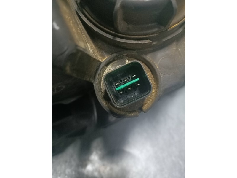 Recambio de faro derecho para kia sorento 2.5 crdi referencia OEM IAM   LUPA