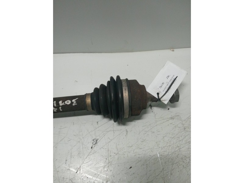 Recambio de transmision delantera izquierda para peugeot 308 sw sport referencia OEM IAM 9661107380  