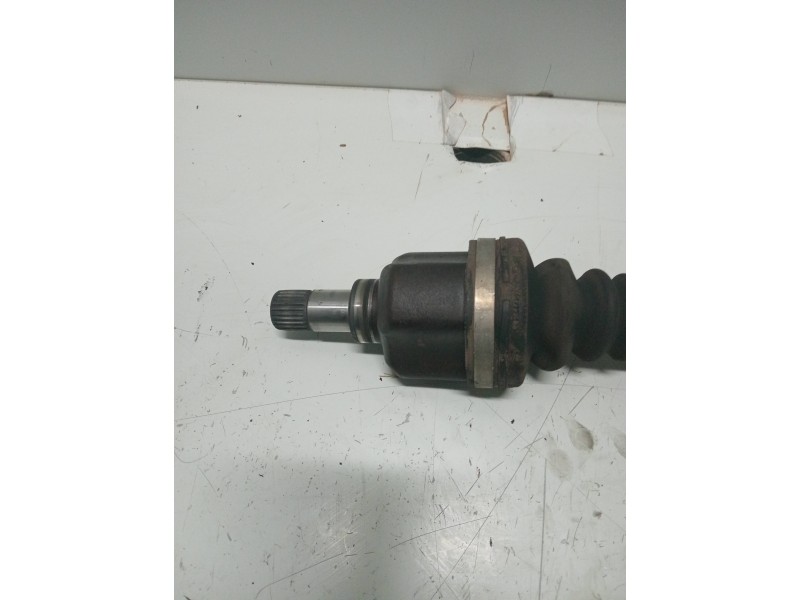 Recambio de transmision delantera izquierda para peugeot 308 sw sport referencia OEM IAM 9661107380  