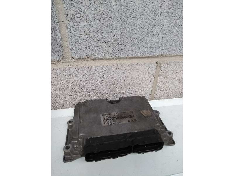 Recambio de centralita motor uce para fiat stilo (192) 1.9 jtd cat referencia OEM IAM 0281011396 55187569 19242ACAABS