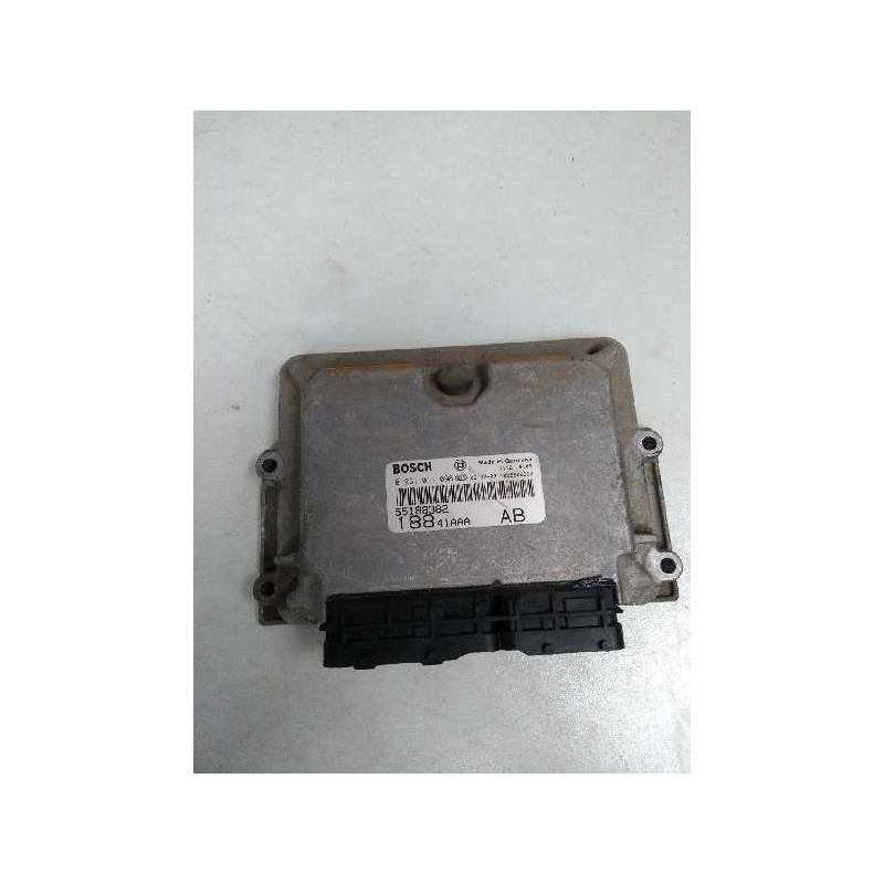 Recambio de centralita motor uce para fiat punto berlina (188) 1.9 jtd 85 dynamic referencia OEM IAM 0281011098 55188382 18841AA