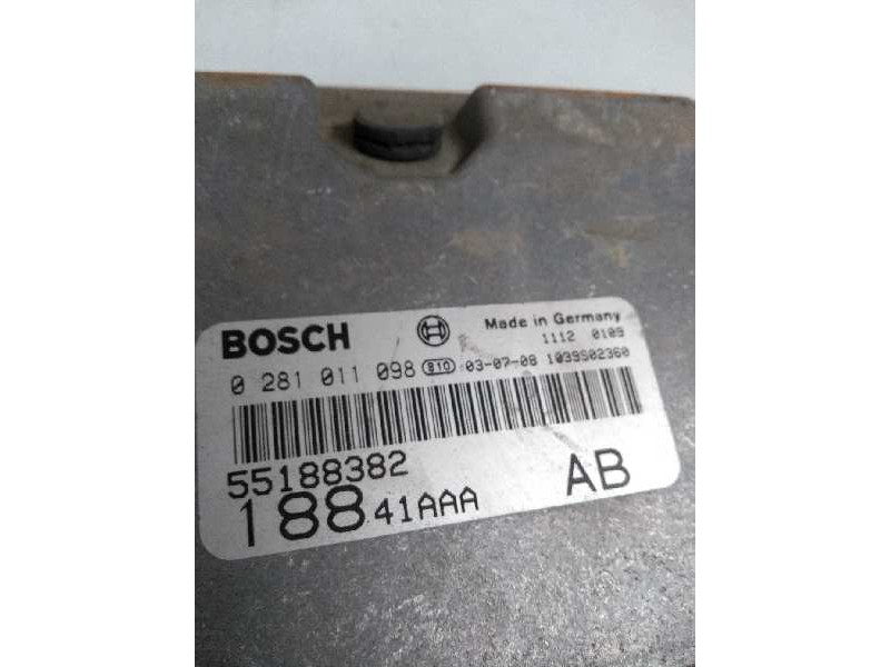 Recambio de centralita motor uce para fiat punto berlina (188) 1.9 jtd 85 dynamic referencia OEM IAM 0281011098 55188382 18841AA