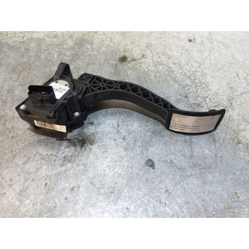Recambio de potenciometro pedal para fiat doblo ii cargo (263) 1.6 jtdm 16v cat referencia OEM IAM 86ET40 9674829780 0280755269
